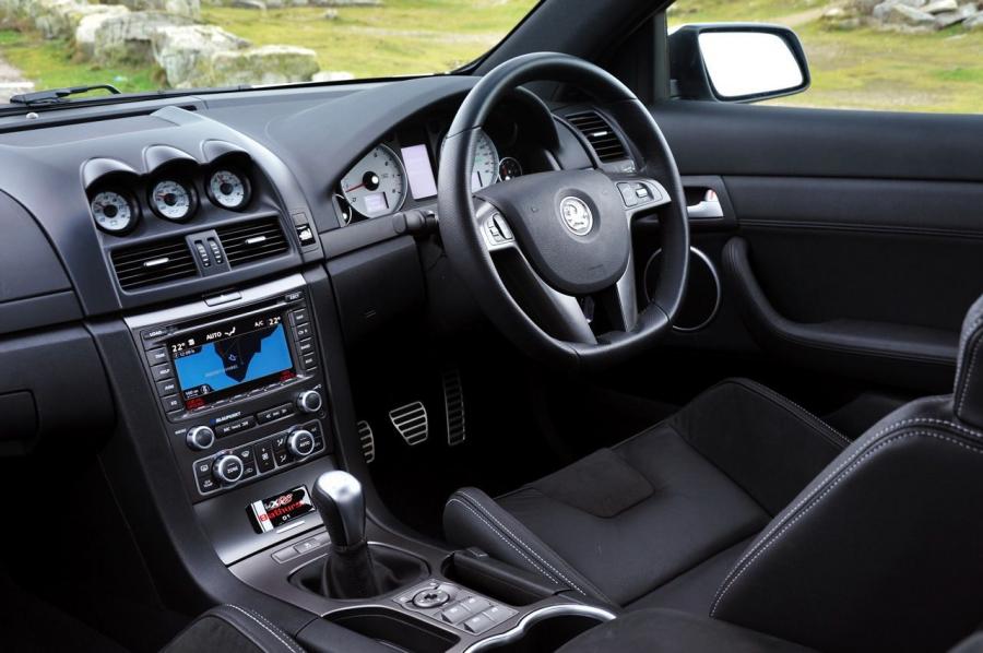  Vauxhall VXR8 Bathurst S Edition 2009 года  (фото 36 из 47)
